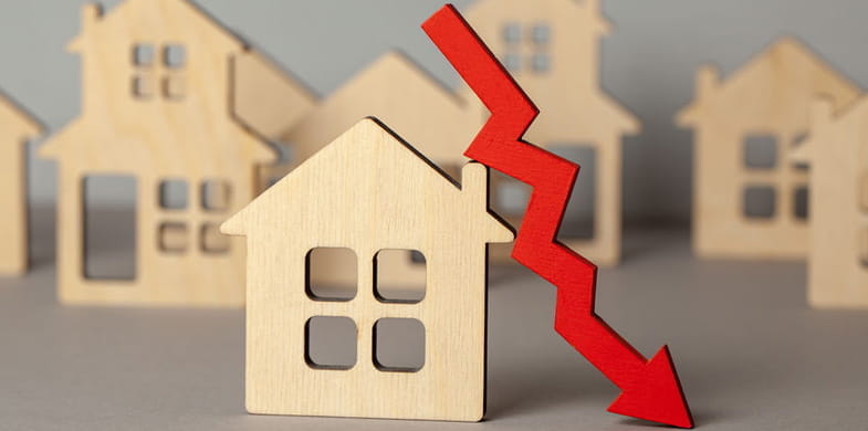 Prăbușirea pieței imobiliare