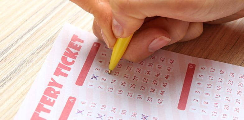 cum sa alegi numerele castigatoare la loto