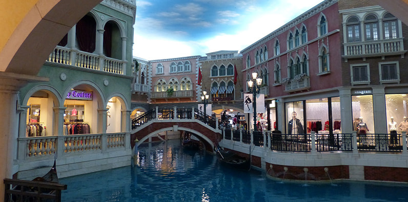 Canalele hotelului Venetian Resort din Macau